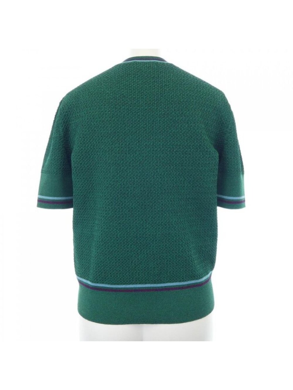 Chanel - Picture 2 of 7